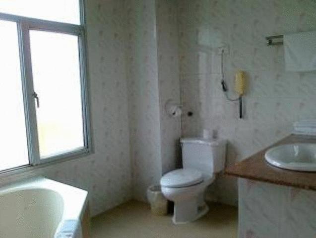 Golden Key Hotel Ханой Екстериор снимка